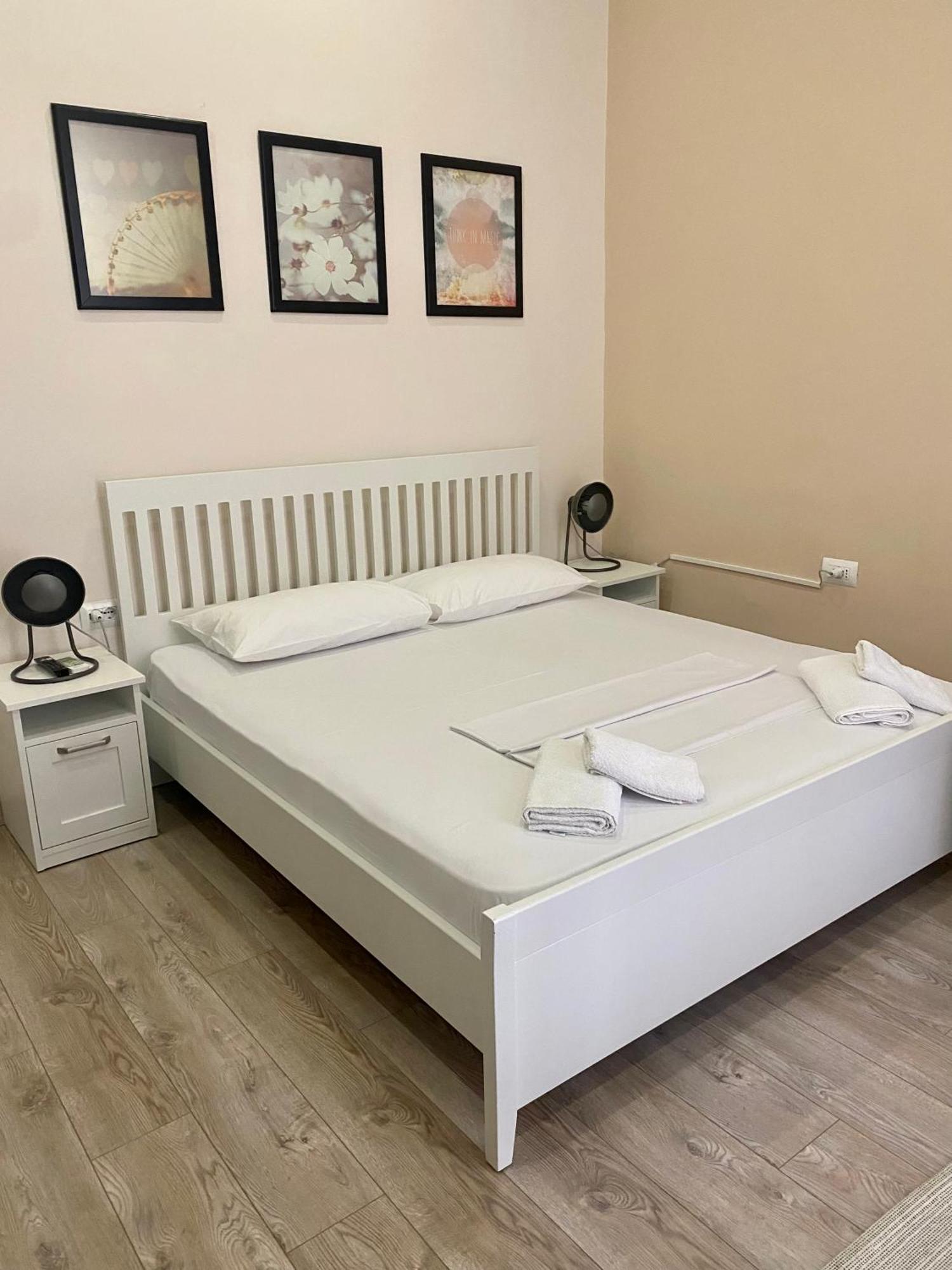 Citycenter Studios Sarandë 外观 照片