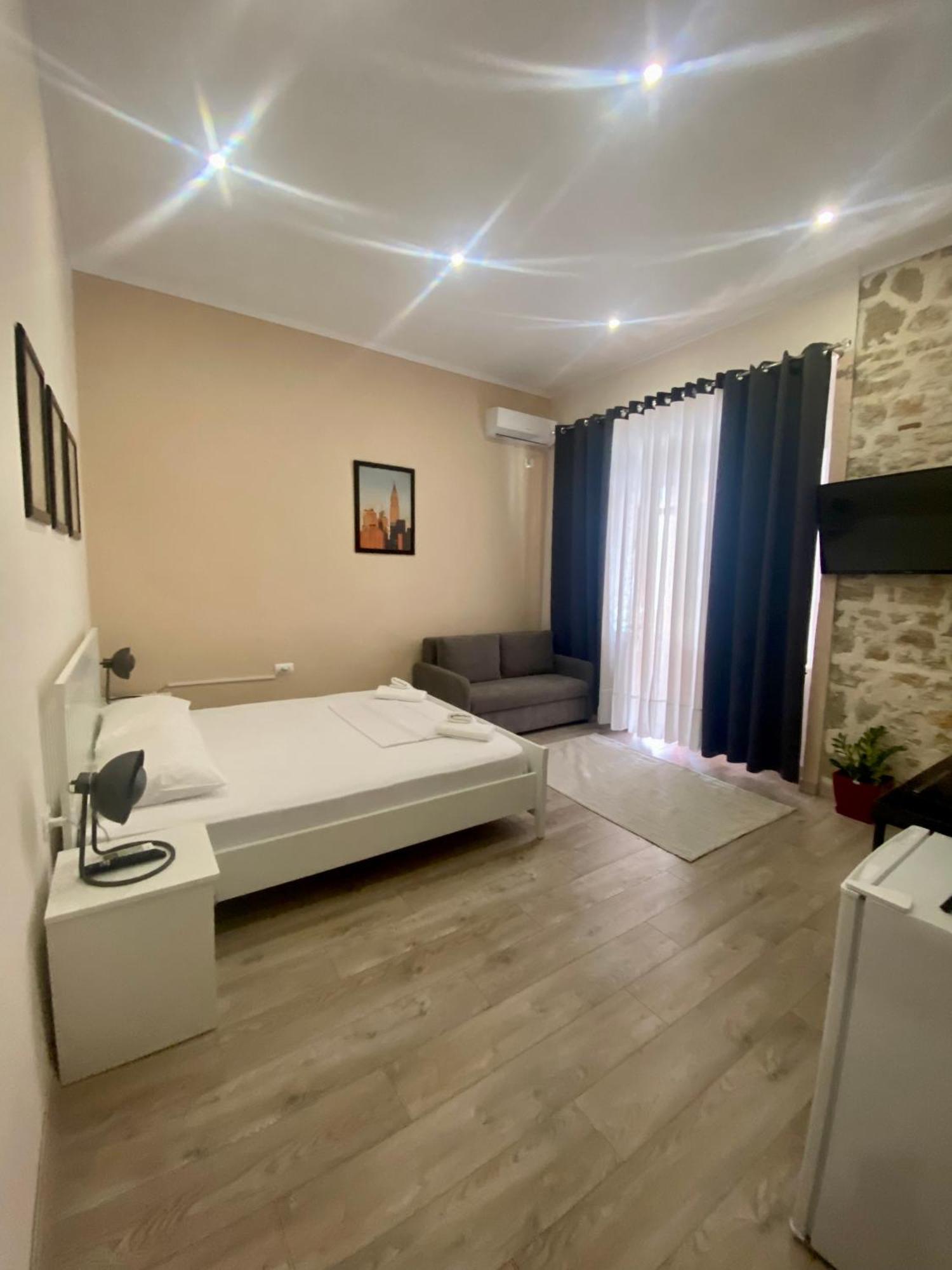 Citycenter Studios Sarandë 外观 照片