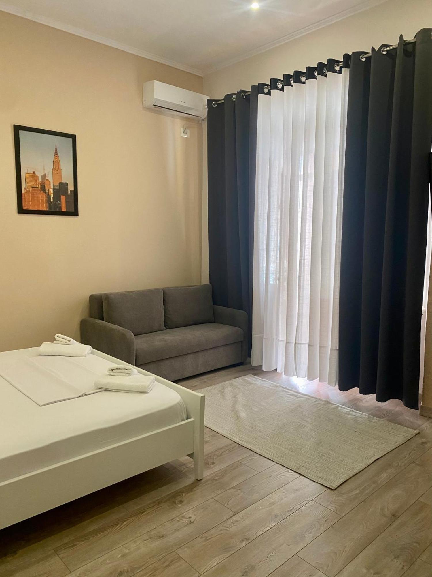Citycenter Studios Sarandë 外观 照片